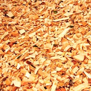 Щепа топливная оптом в Саранске и других различных марок заказать от 16 тонн